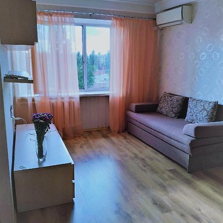 Cozy One Bedroom Apartment Kiev Exterior photo