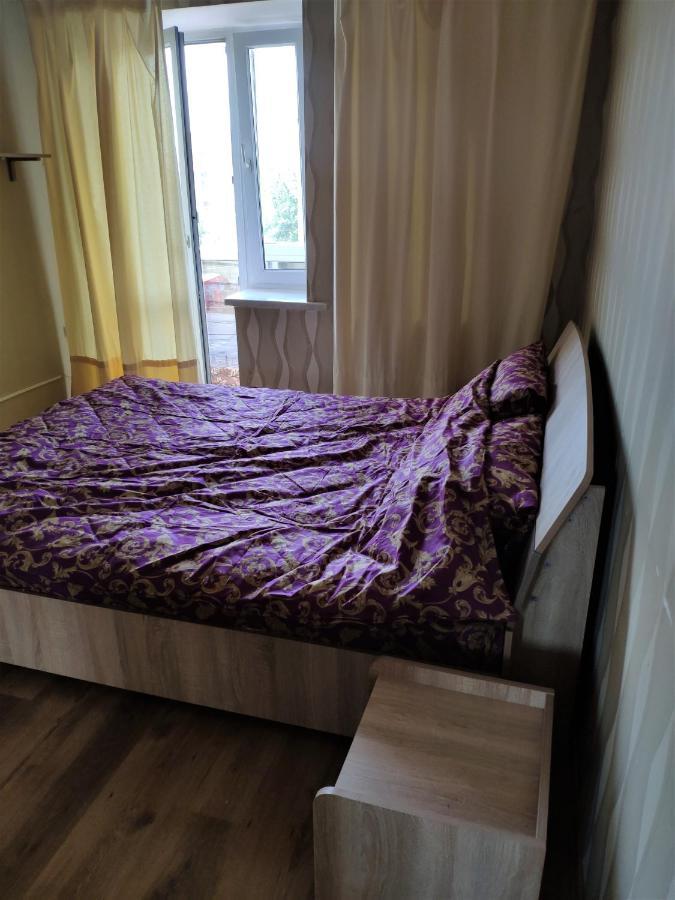 Cozy One Bedroom Apartment Kiev Exterior photo